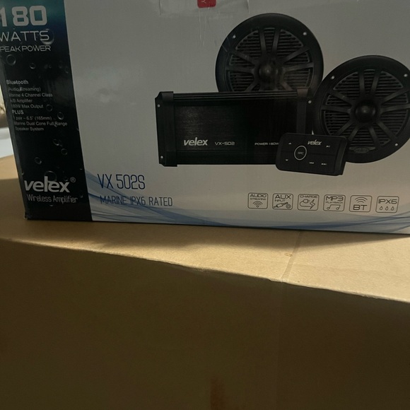 Velex VX 502S Wireless Amplifier with Speakers - Picture 1 of 5
